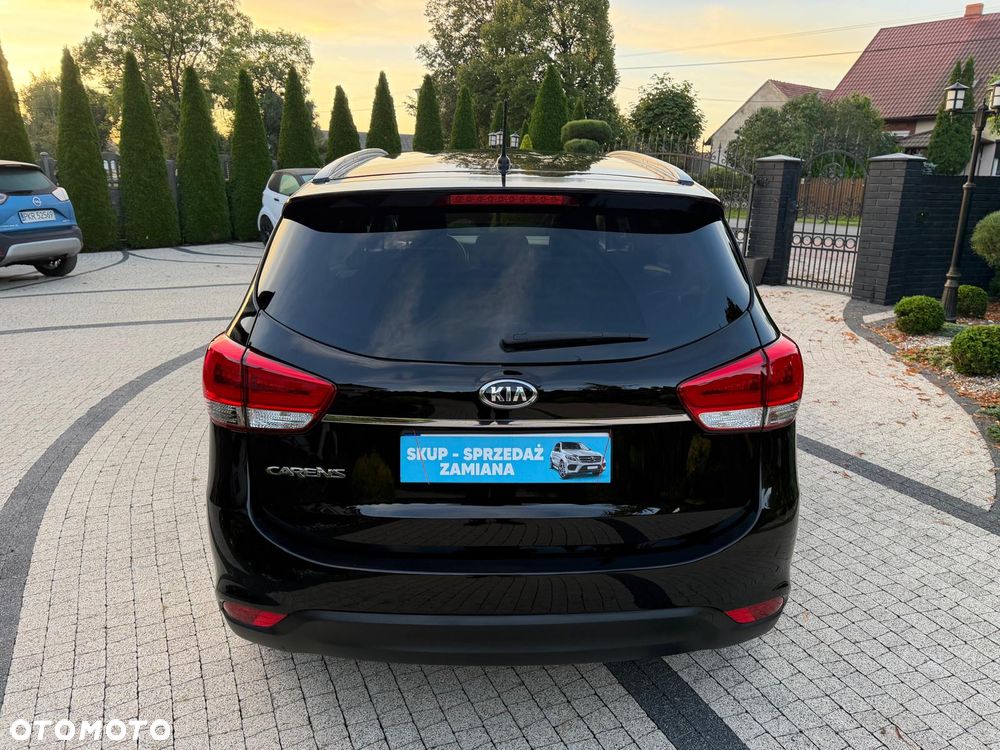 Kia Carens 1.7 CRDi L 7os - 29
