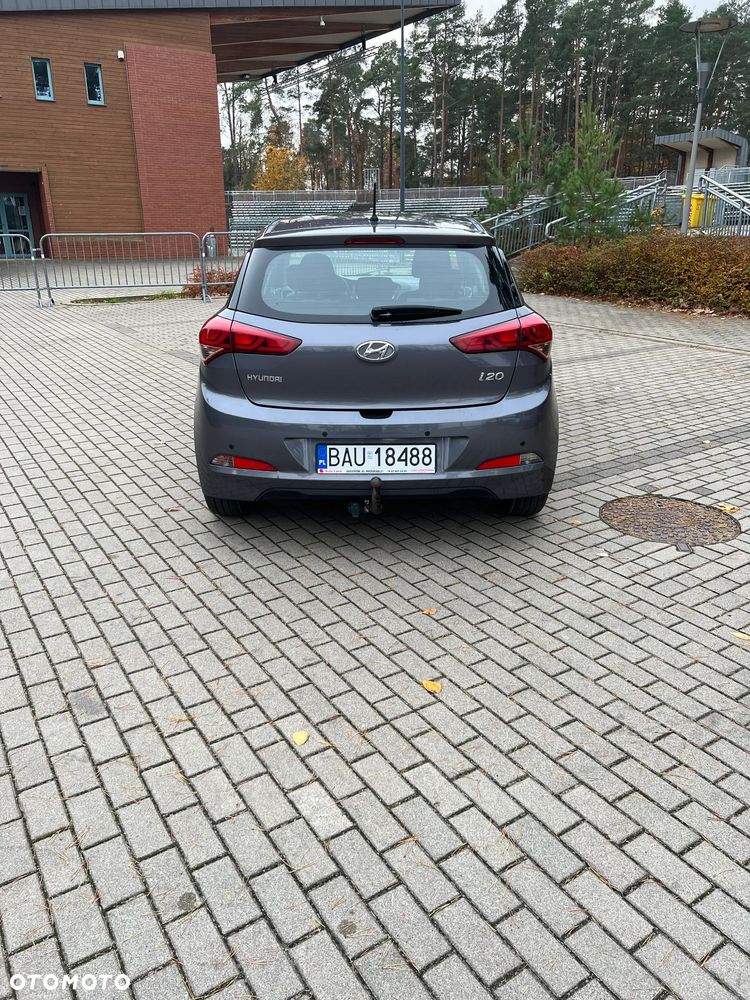 Hyundai i20 - 11