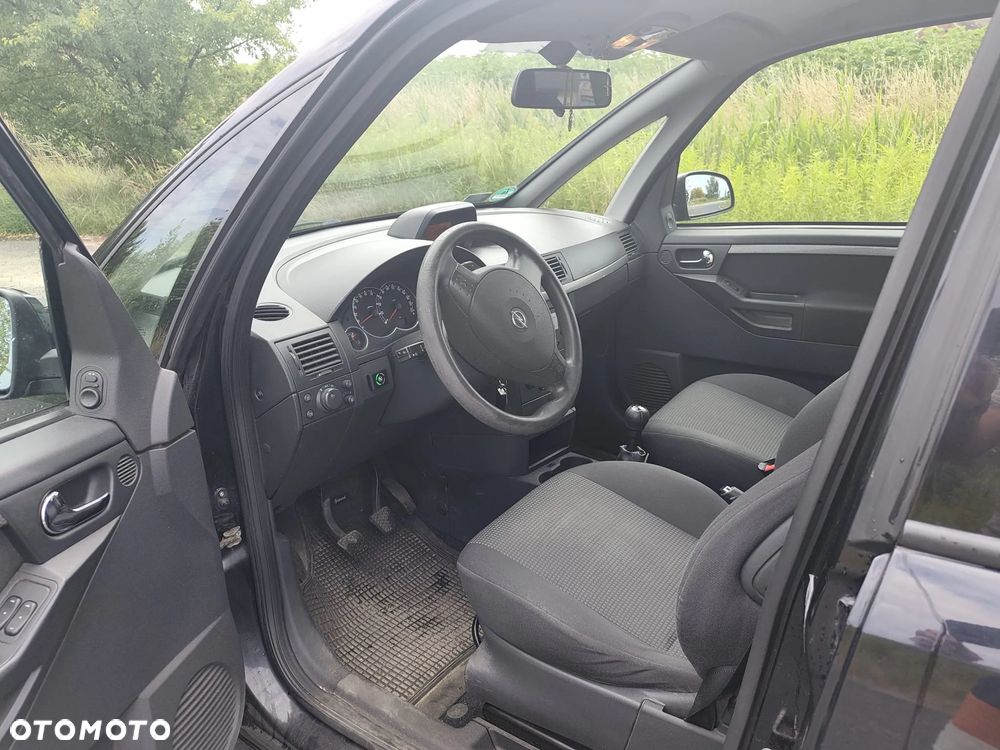 Opel Meriva 1.6 16V - 11