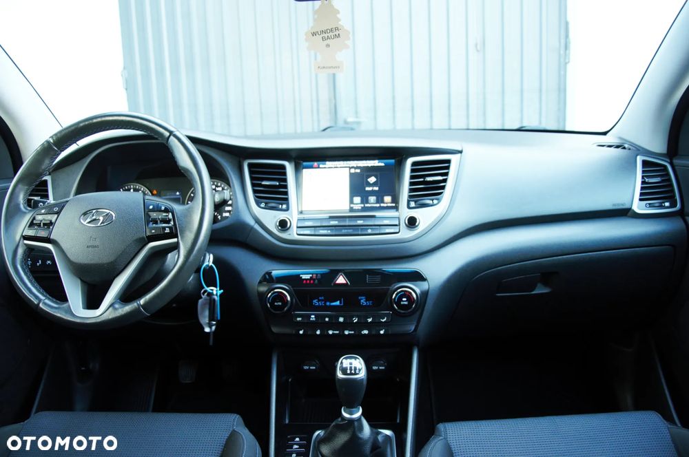 Hyundai Tucson 1.6 GDI BlueDrive GO 2WD - 13