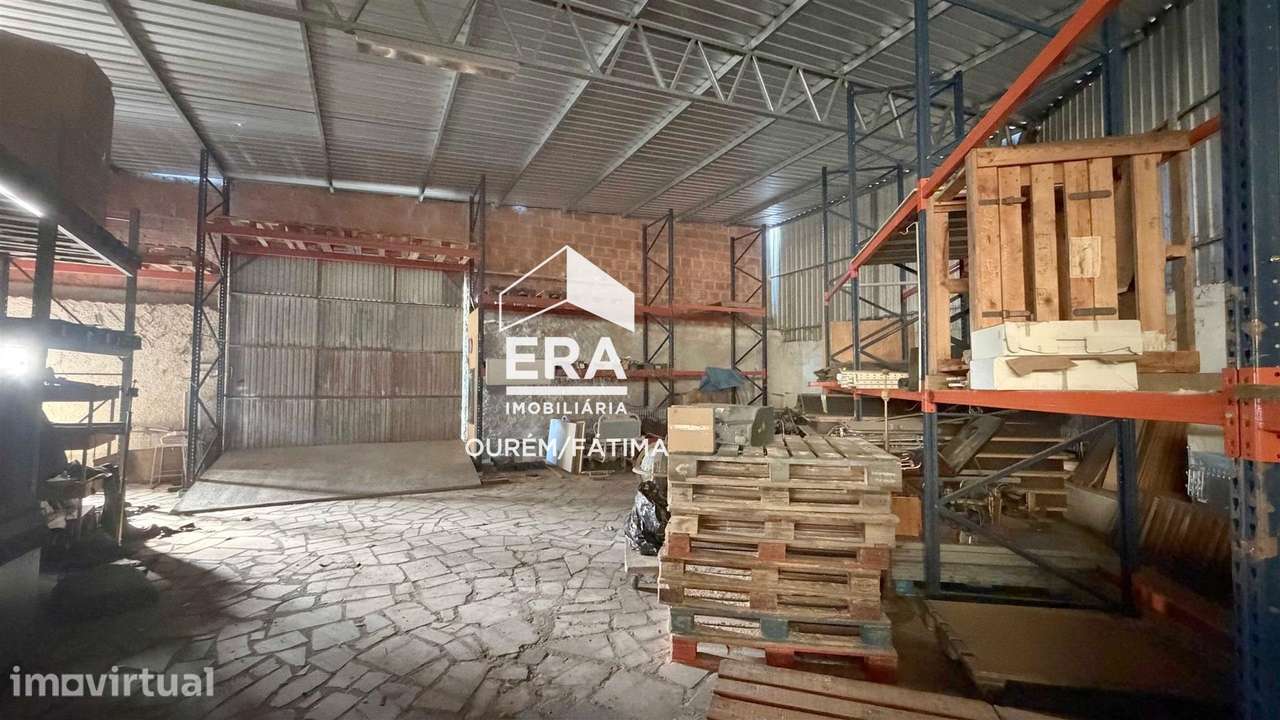 Moradia T5 para recuperar, Freixianda - Grande imagem: 4/16