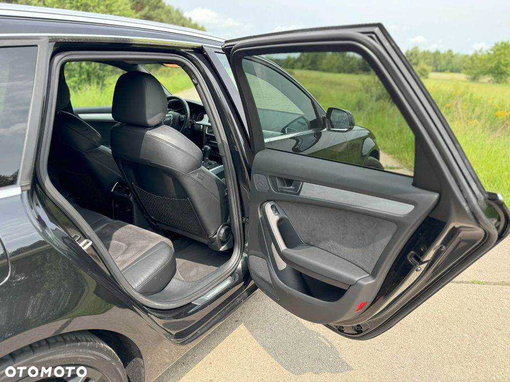 Audi A4 2.0 TFSI Quattro S tronic - 35