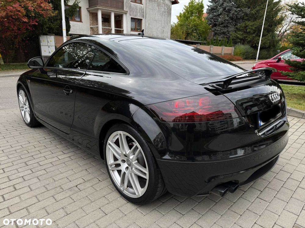 Audi TT Coupé - 12