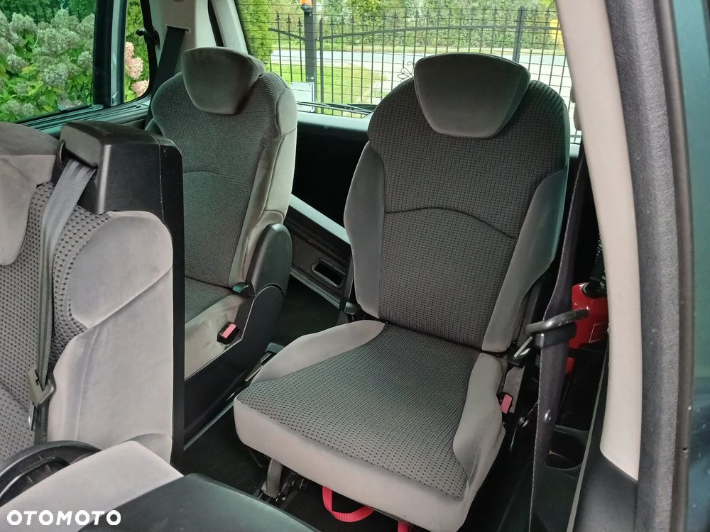 Peugeot 807 2.0 HDi Premium - 25