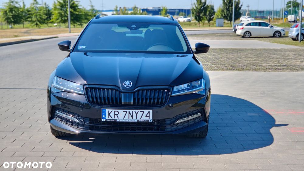 Skoda Superb 2.0 TSI Sportline DSG - 8