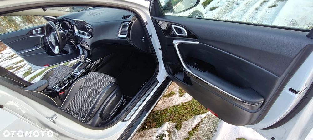 Kia XCeed 1.5 T-GDI OPF DCT7 XDITION - 11