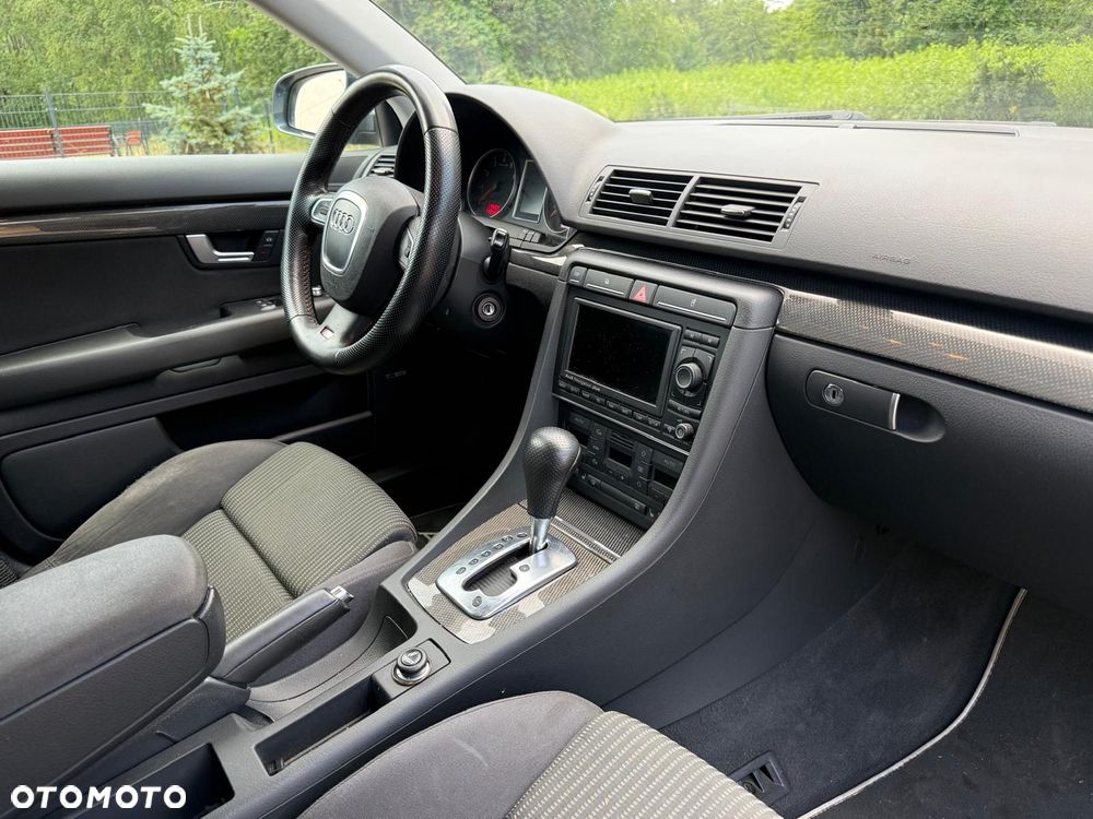 Audi A4 Avant 1.8 T multitronic - 22