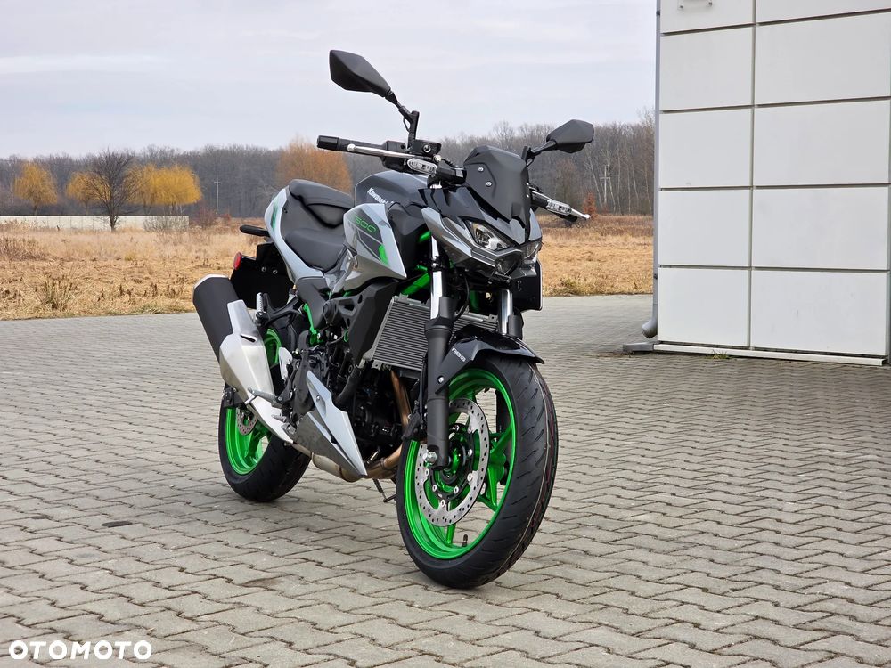 Kawasaki Z - 6
