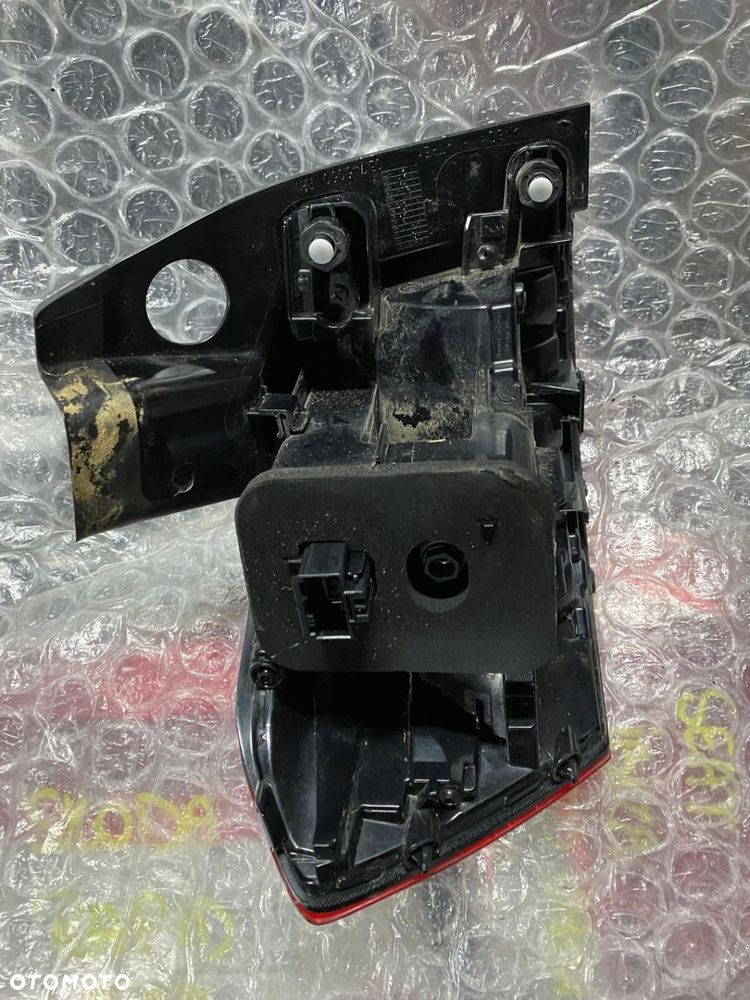 LAMPA TYŁ PRAWA VW PASSAT B8 LIFT LED 3G9945096F - 8