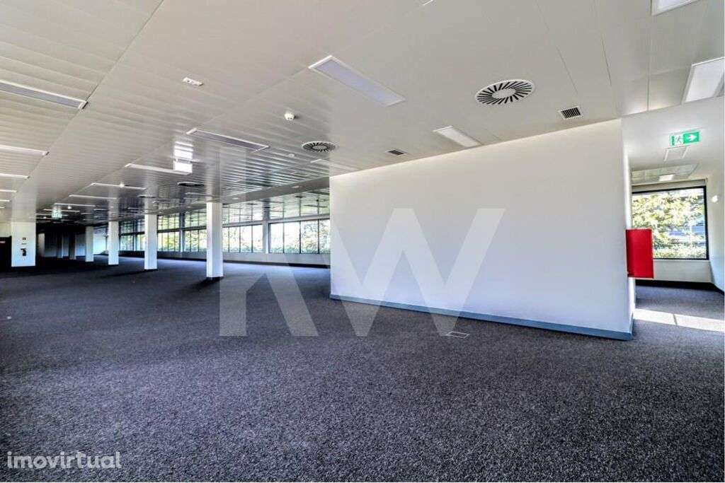 Escritório Inovação 1975 m2 no TAGUS PARK - Grande imagem: 4/24
