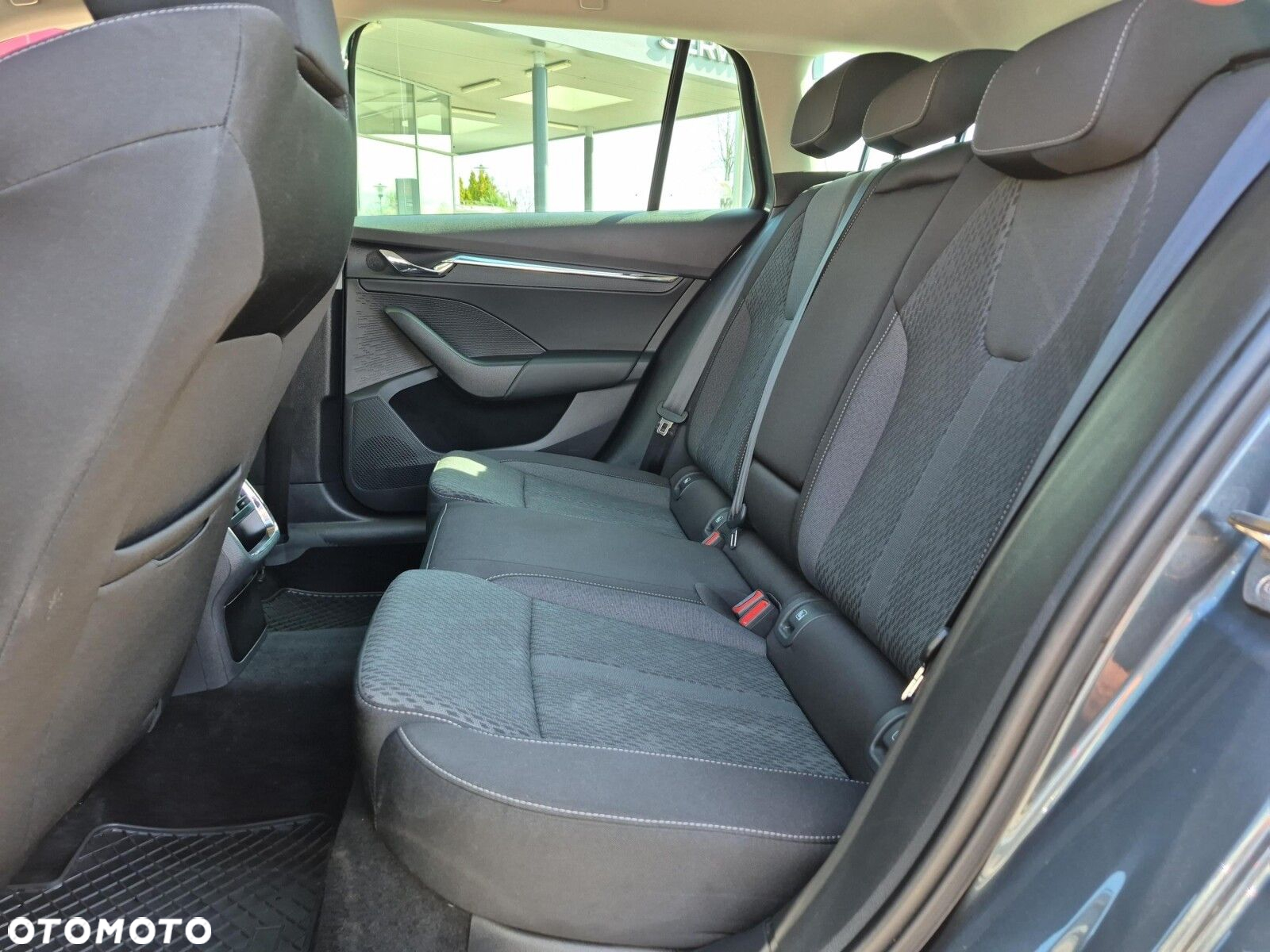Skoda Octavia 2.0 TDI Style DSG - 12