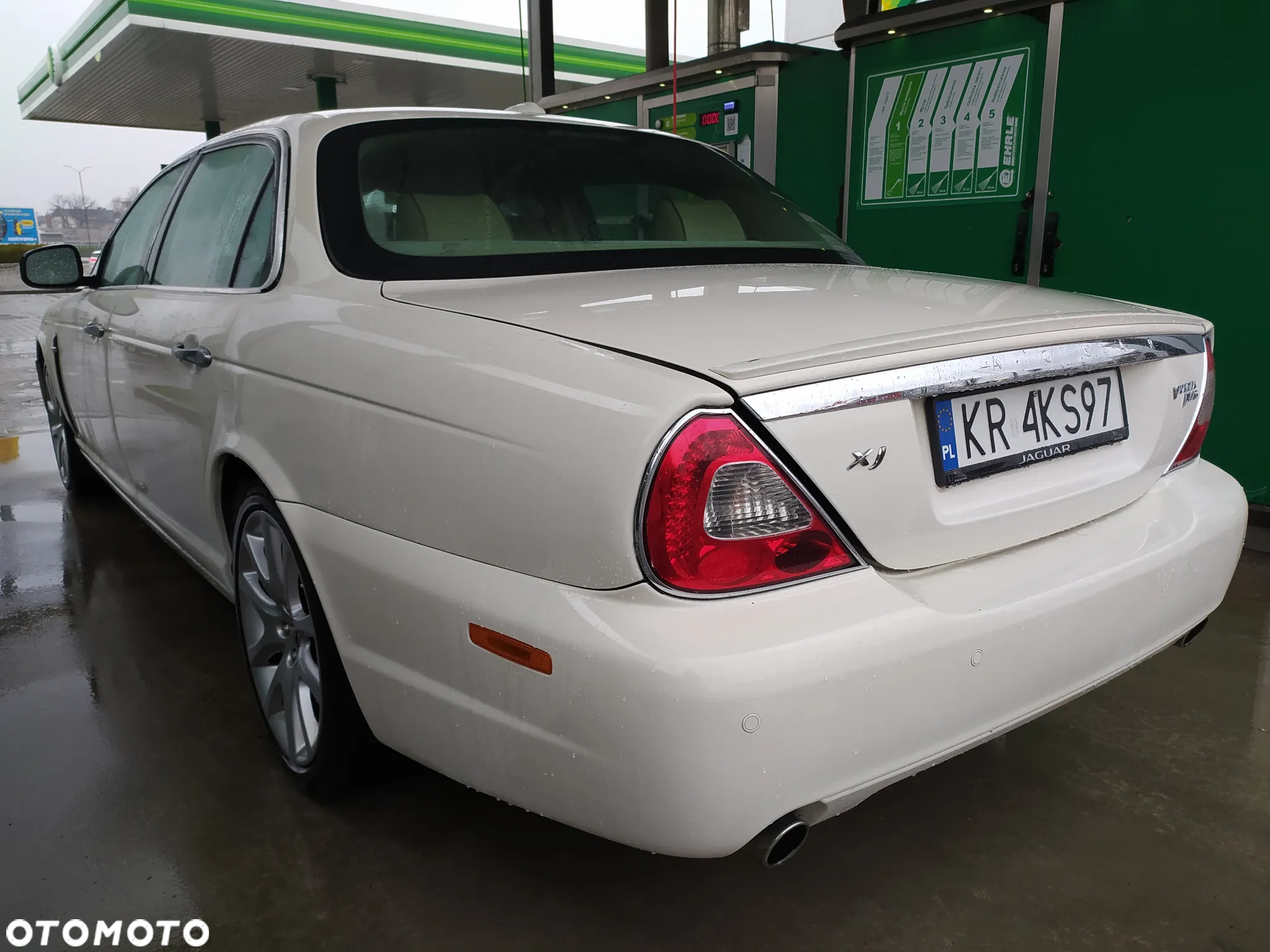 Jaguar XJ - 20