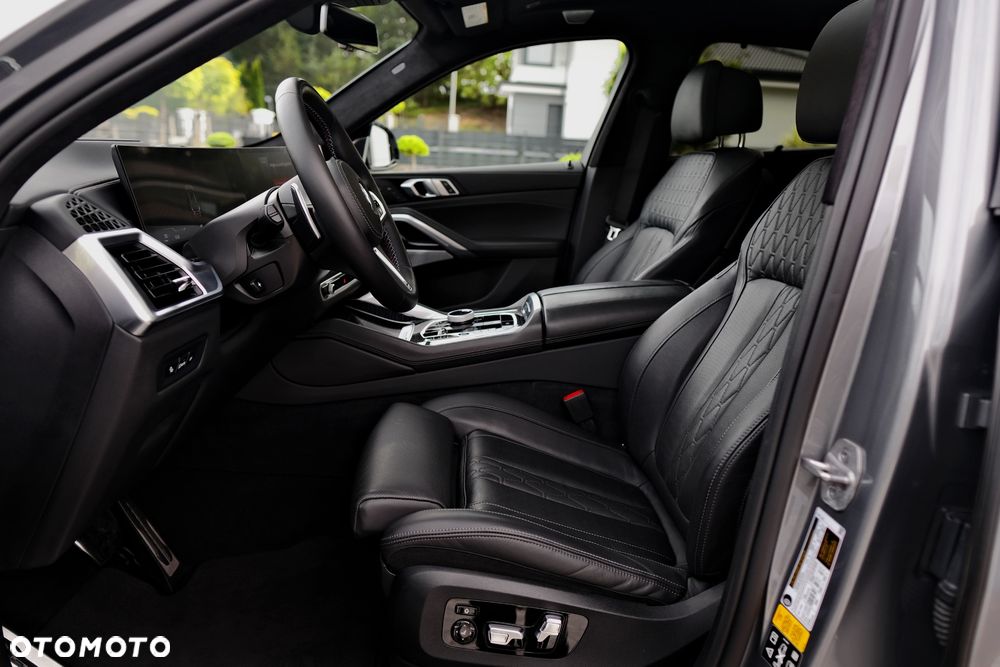 BMW X6 M60i mHEV sport - 28
