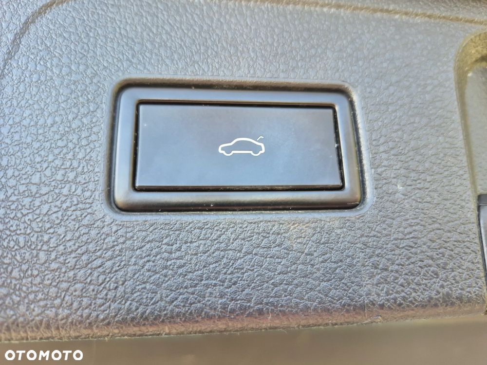 Volkswagen Passat Variant - 11