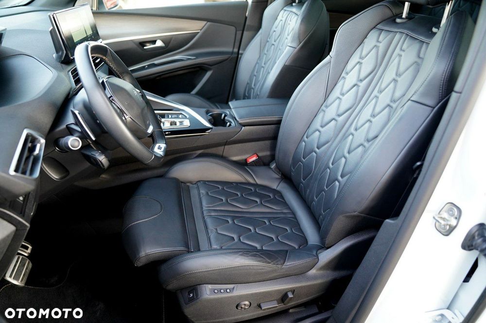 Peugeot 5008 - 16