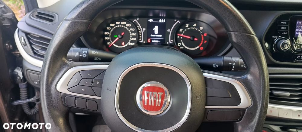 Fiat Tipo 1.4 16V Easy EU6d - 5