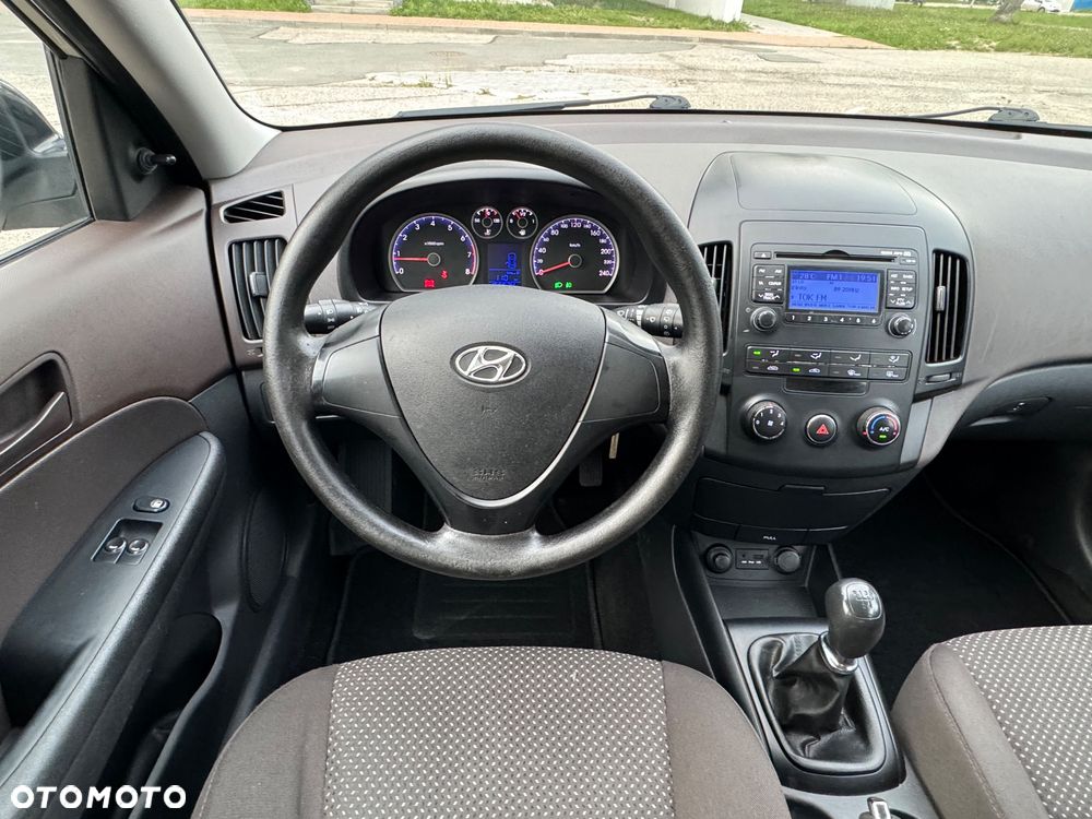 Hyundai i30 1.4 Team 08 - 7