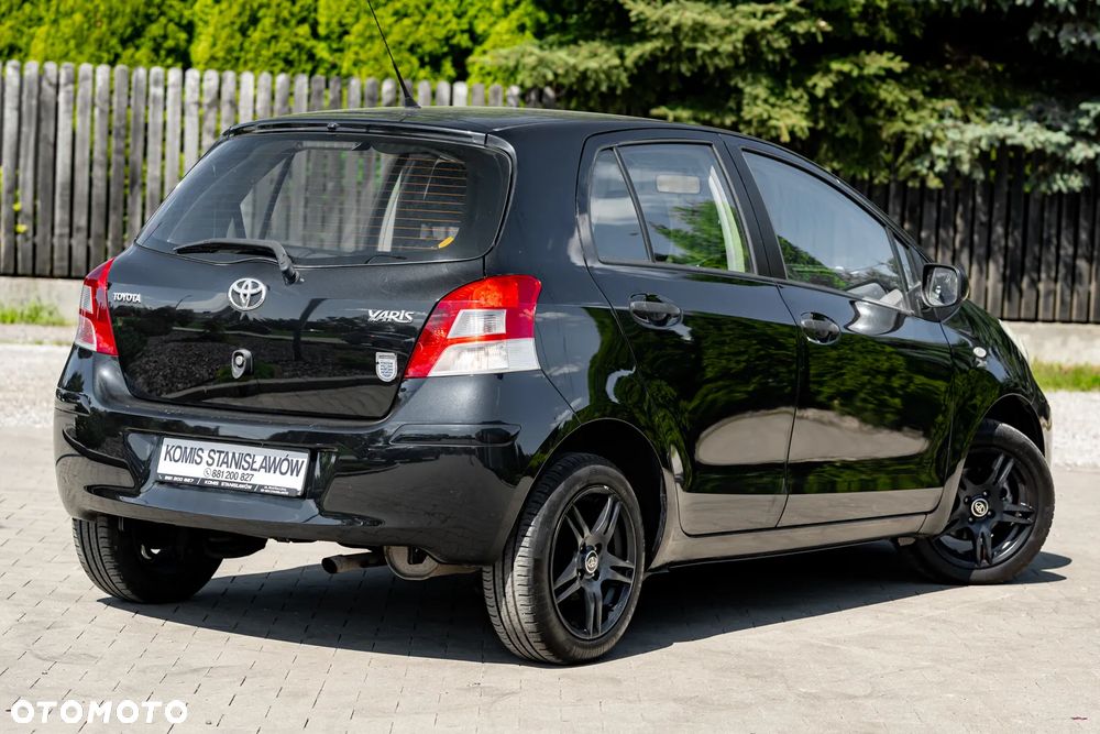 Toyota Yaris 1.33 VVT-i Executive - 9