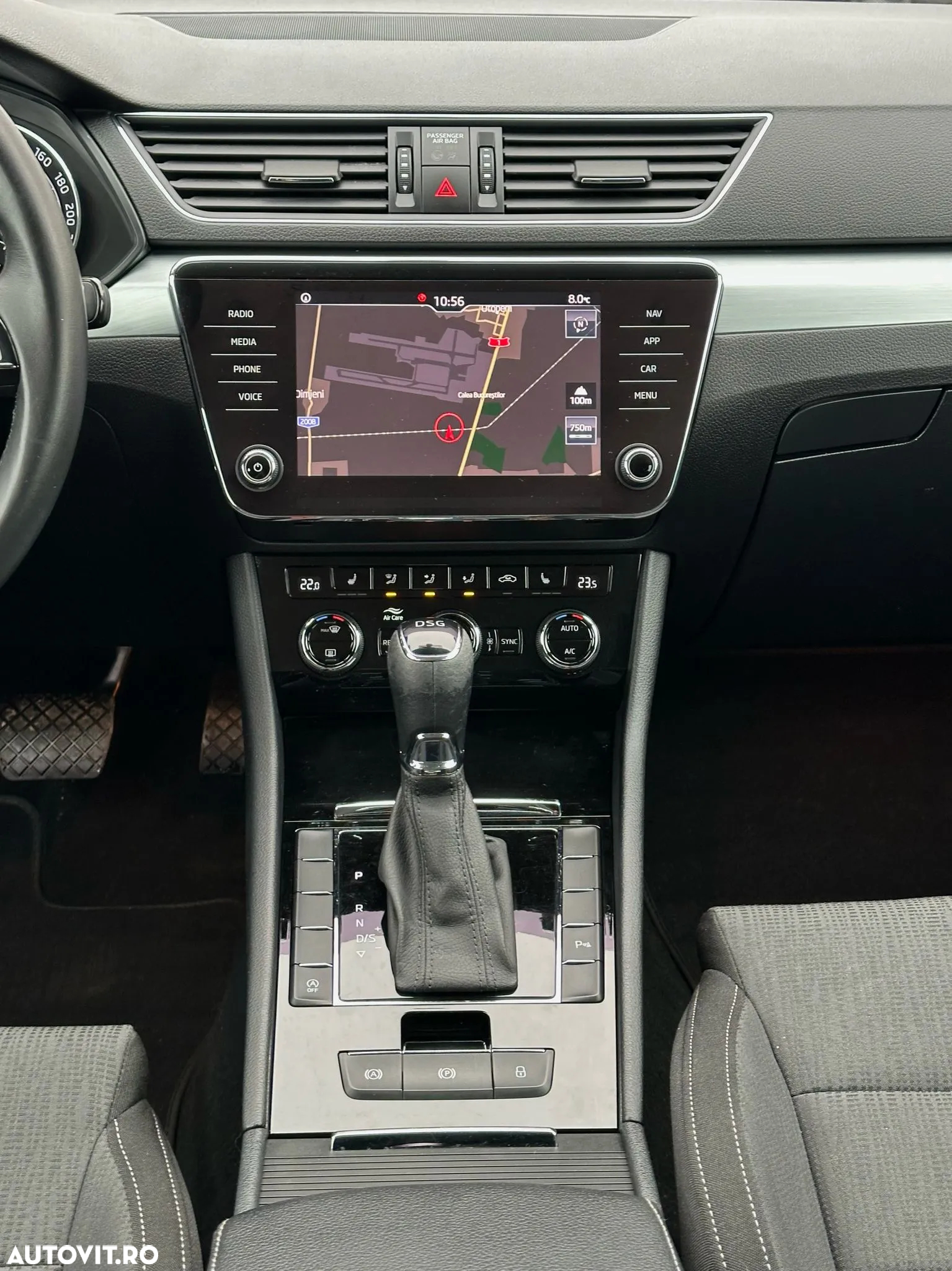 Skoda Superb 1.6 TDI DSG Ambition - 16