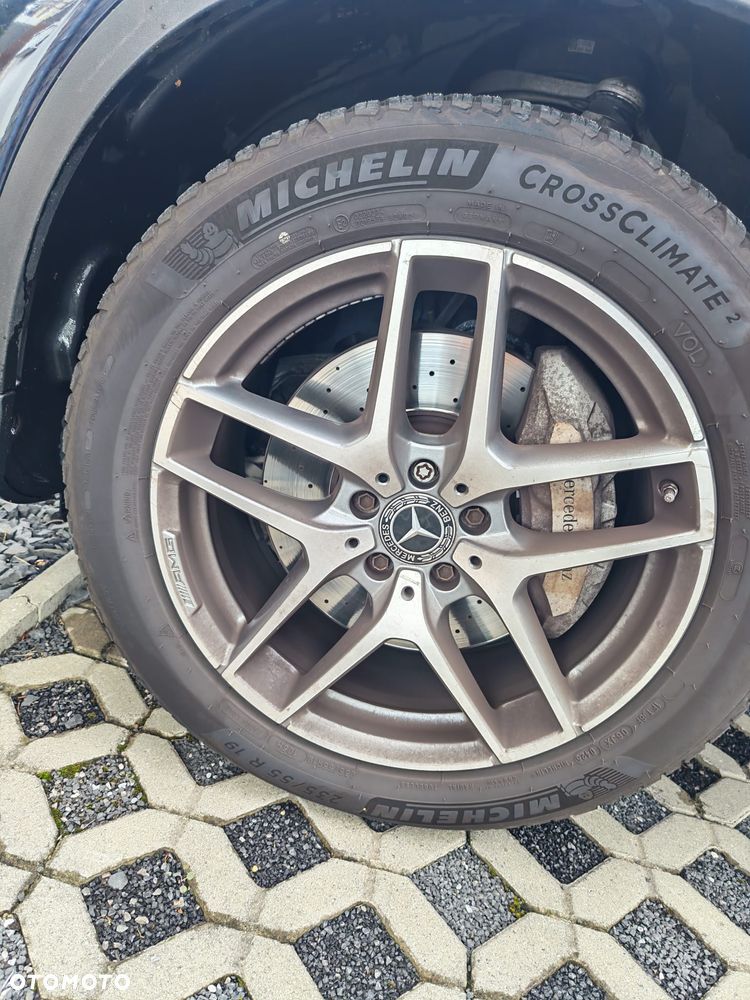 Mercedes-Benz GLC - 16