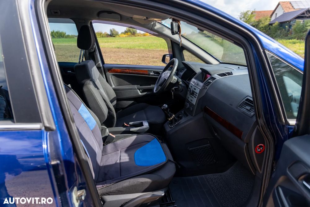 Opel Zafira 1.9 CDTI Cosmo - 8