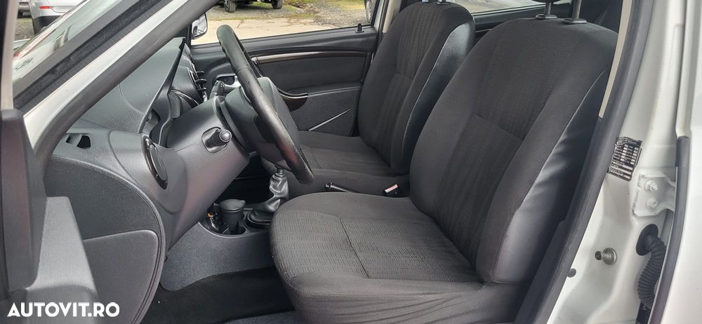 Dacia Duster SCe 115 4x2 Ambiance - 5