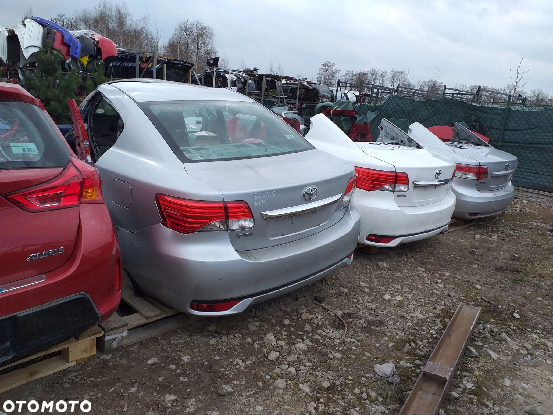 Toyota Auris II 1,4 poduszka łapa silnika skrzyni lewa C8 - 9