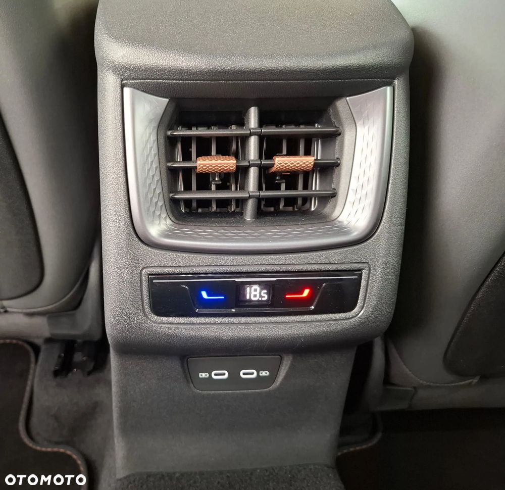 Cupra Terramar 1.5 eHybrid PHEV Advantage Edition DSG - 29