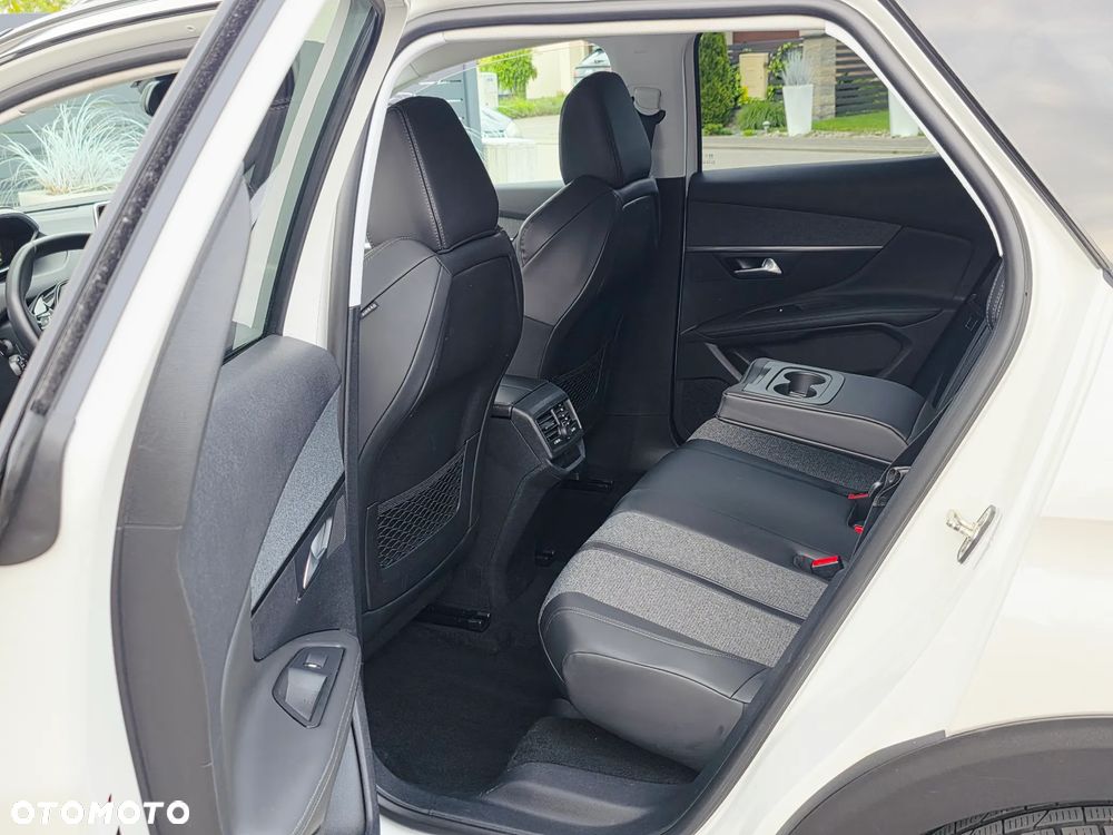Peugeot 3008 PureTech 130 Stop & Start Allure - 25