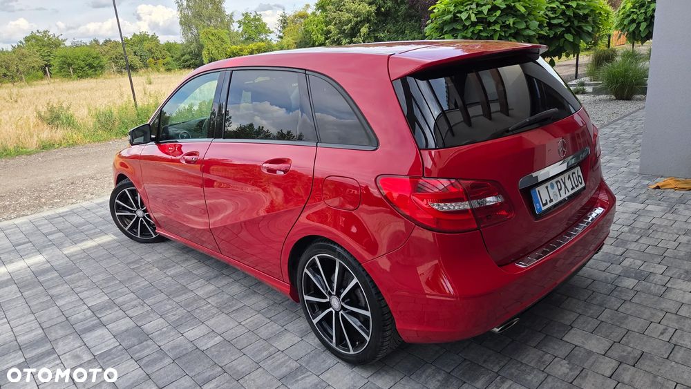 Mercedes-Benz Klasa B 200 (BlueEFFICIENCY) - 28