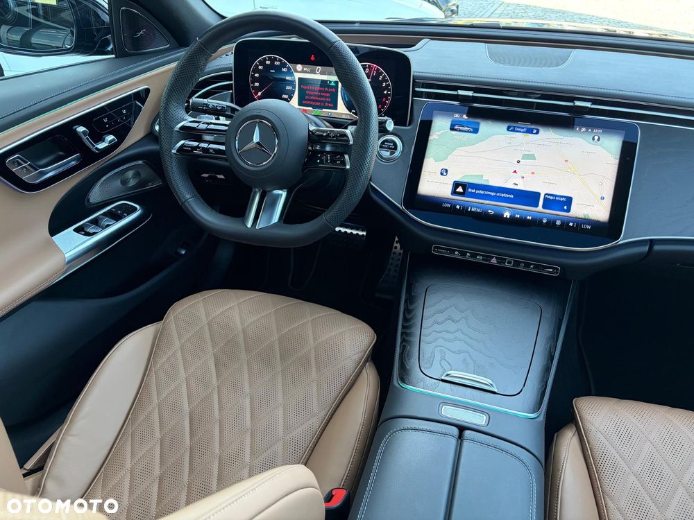 Mercedes-Benz Klasa E 300 de PHEV 4-Matic AMG 9G-Tronic - 18