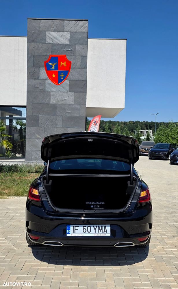 Renault Megane TCe 140 EDC GPF Techno - 26