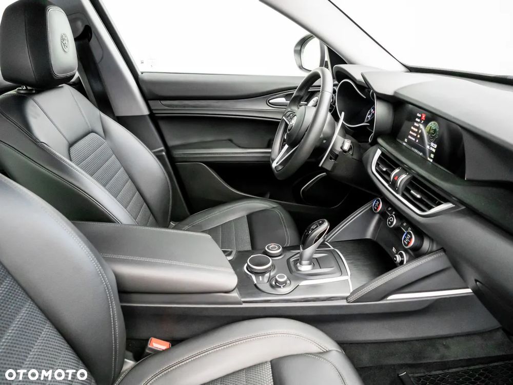 Alfa Romeo Stelvio 2.0 Turbo Business Q4 - 26