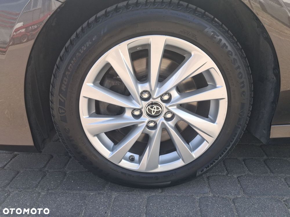 Toyota Camry 2.5 Hybrid Comfort CVT - 10