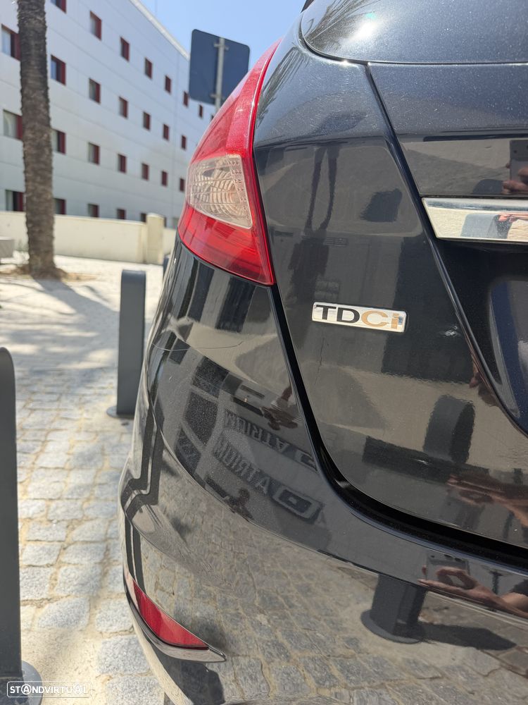 Ford Fiesta - 4