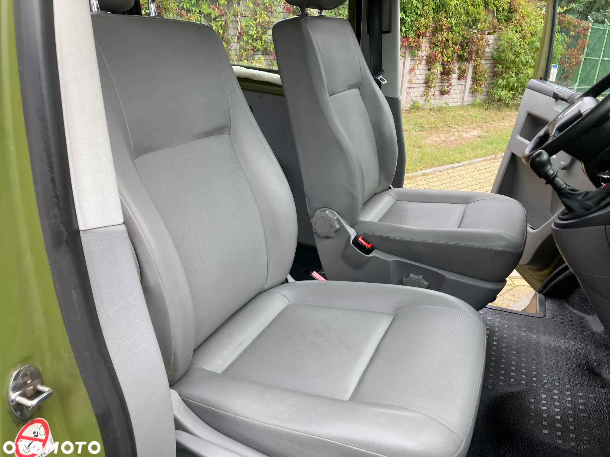 Volkswagen Transporter - 8