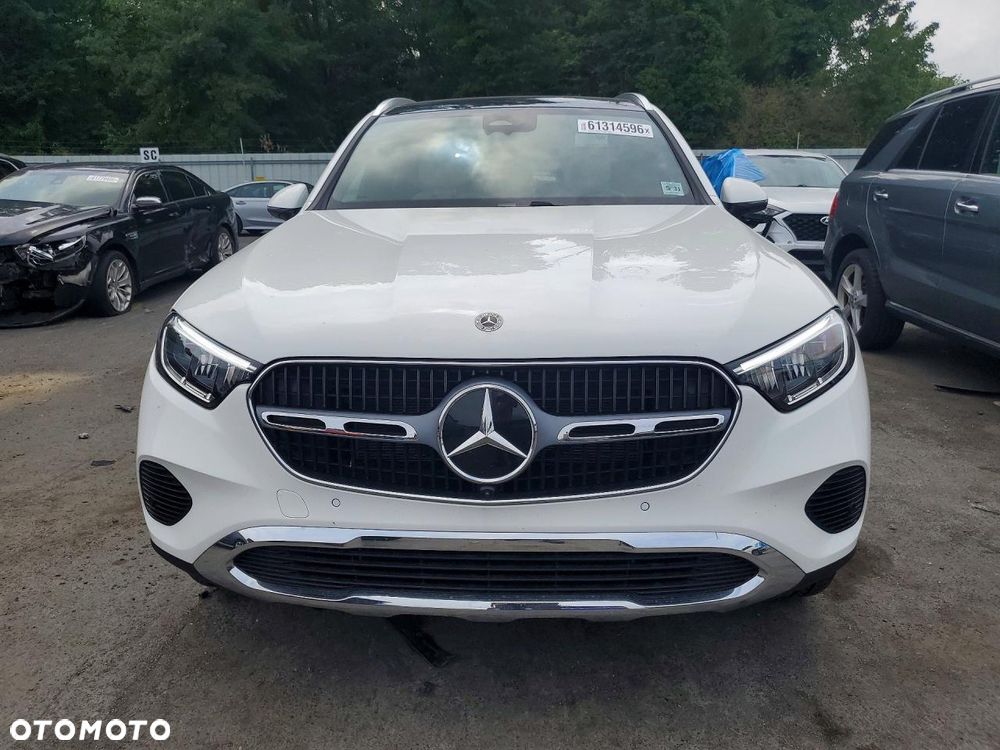 Mercedes-Benz GLC 300 4Matic 9G-TRONIC Edition AMG Line - 3