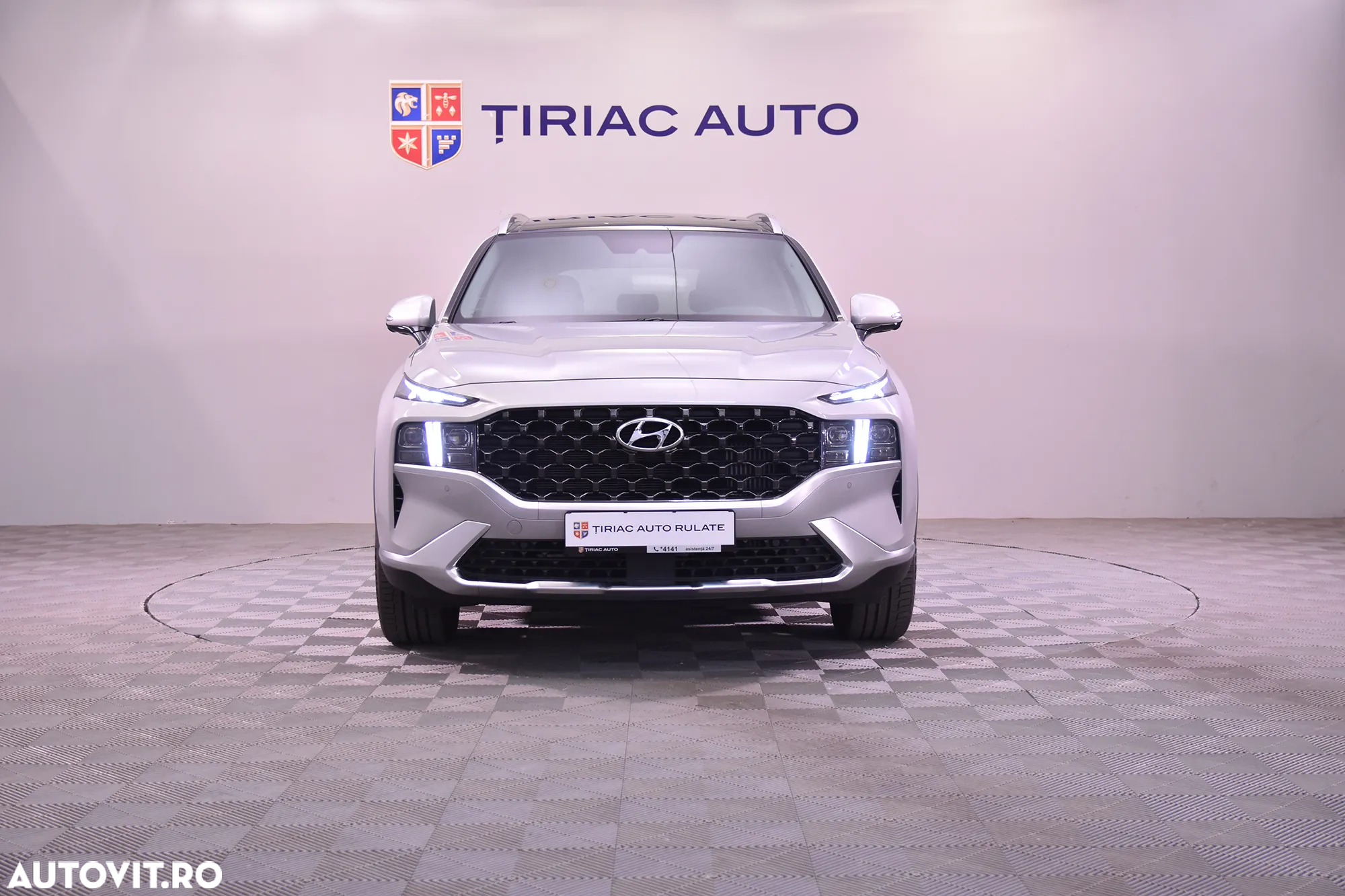 Hyundai Santa Fe - 8