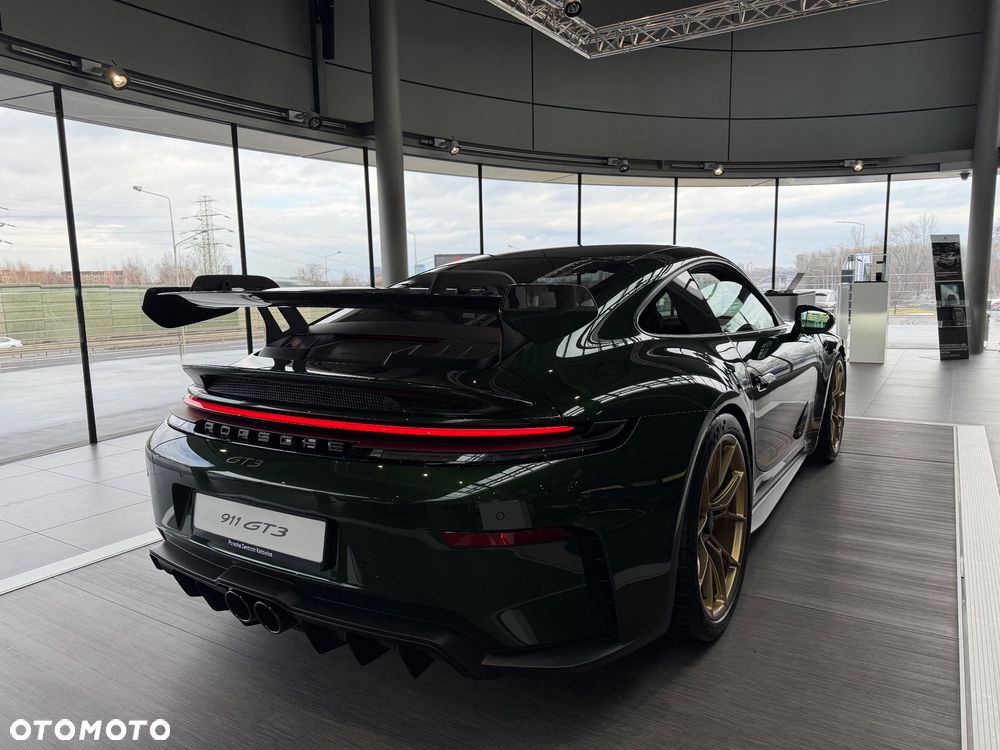 Porsche 911 GT3 - 6