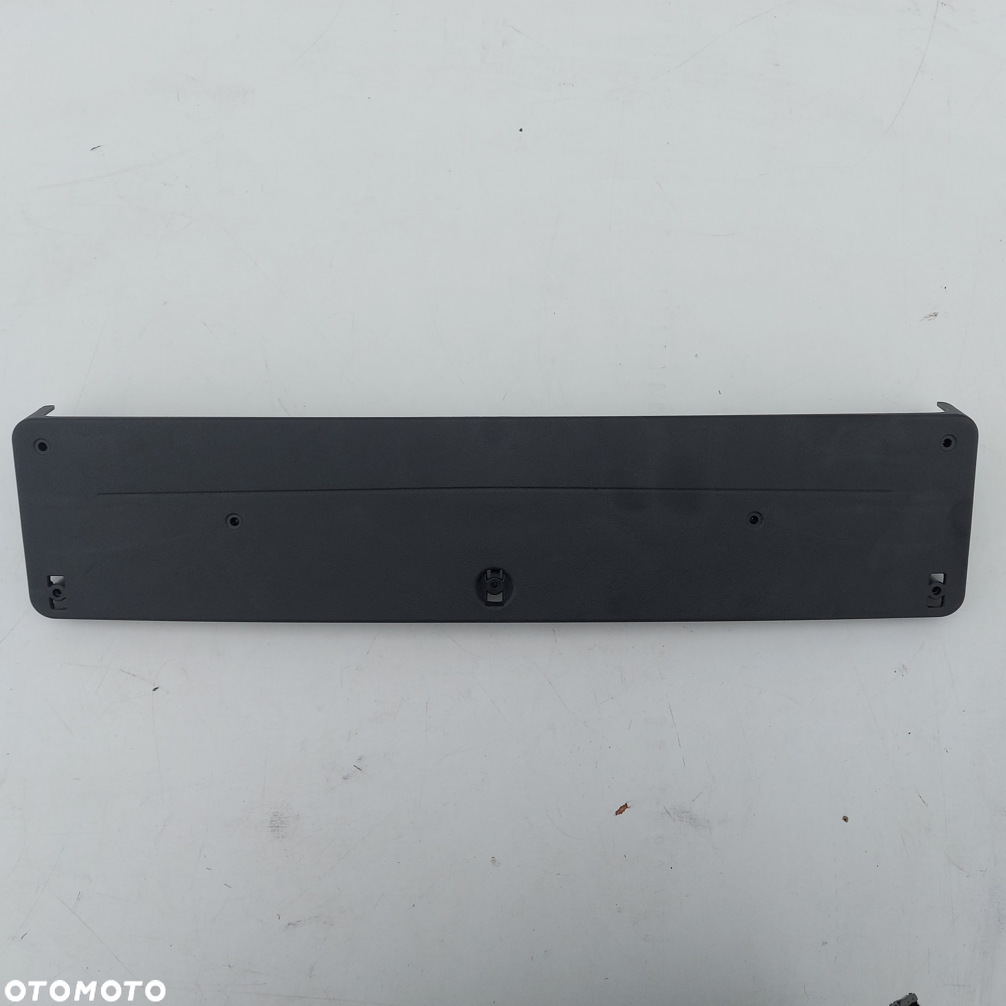 PODSTAWA OSLONA TABLICY REJESTRACYJNEJ RAMKA MERCEDES GLA W156 ORYGINAL NOWE 1568850081 - 3