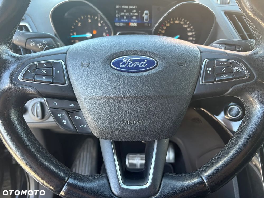 Ford Kuga 2.0 TDCi 4x4 ST-Line - 16