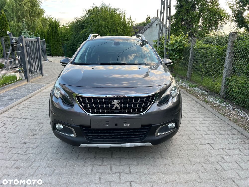 Peugeot 2008 BlueHDi 100 STOP & START Signature - 1