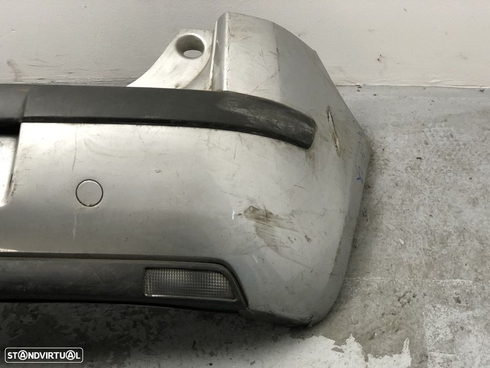 Parachoques Trás CITROЁN C4 I (LC) 11.04 - 07.11 - 3