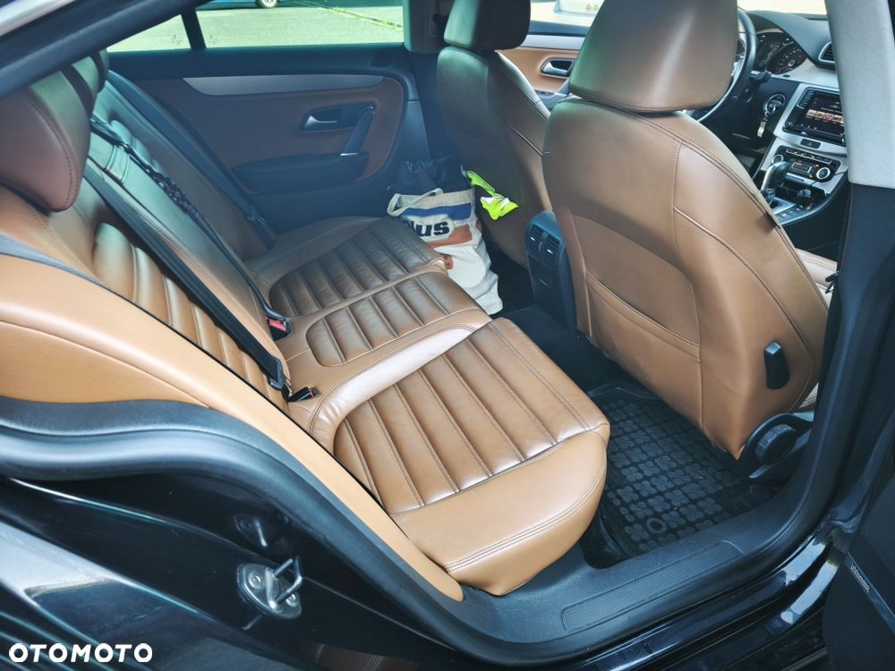 Volkswagen Passat CC - 6