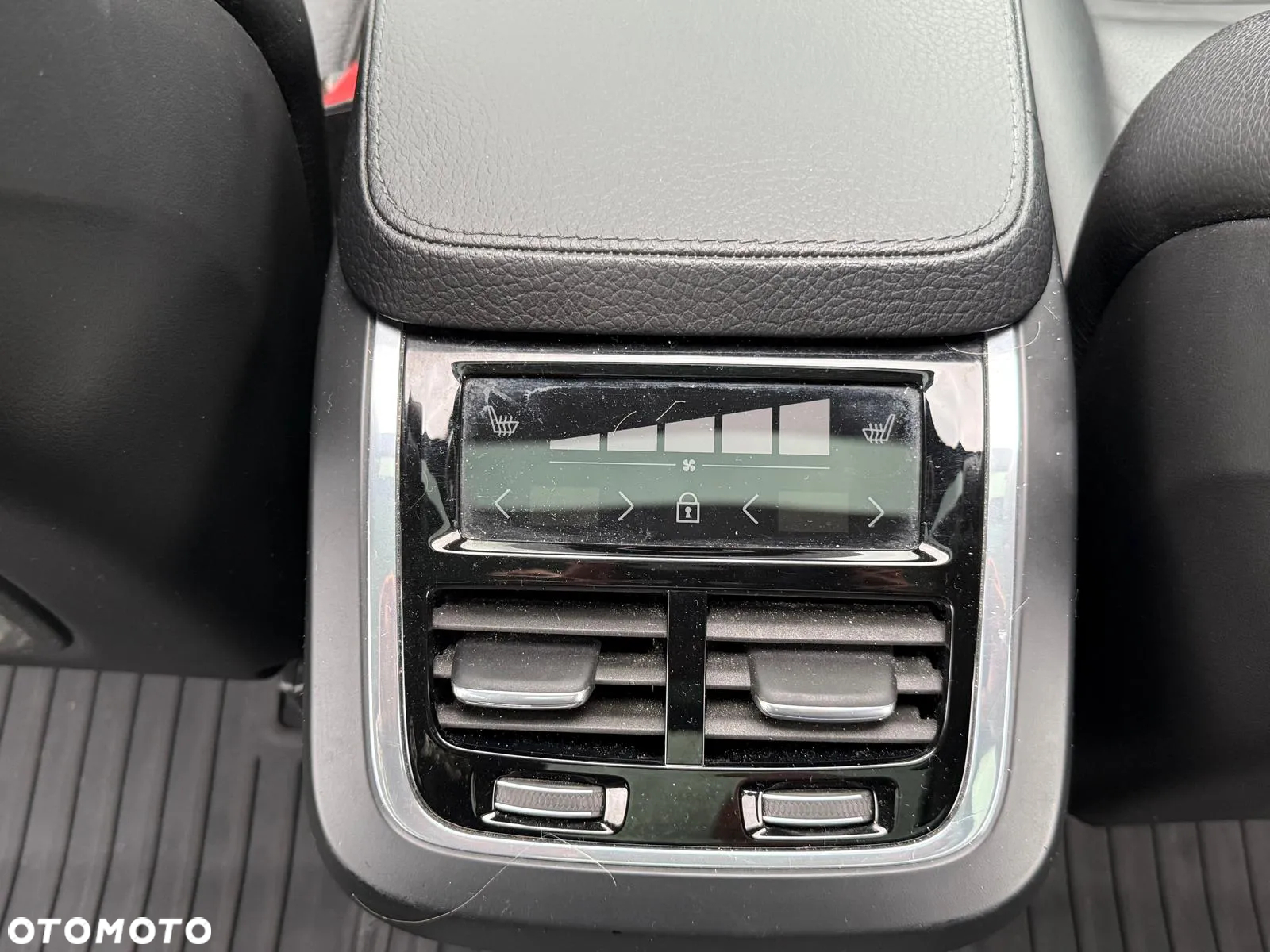 Volvo V90 T6 AWD Inscription - 24