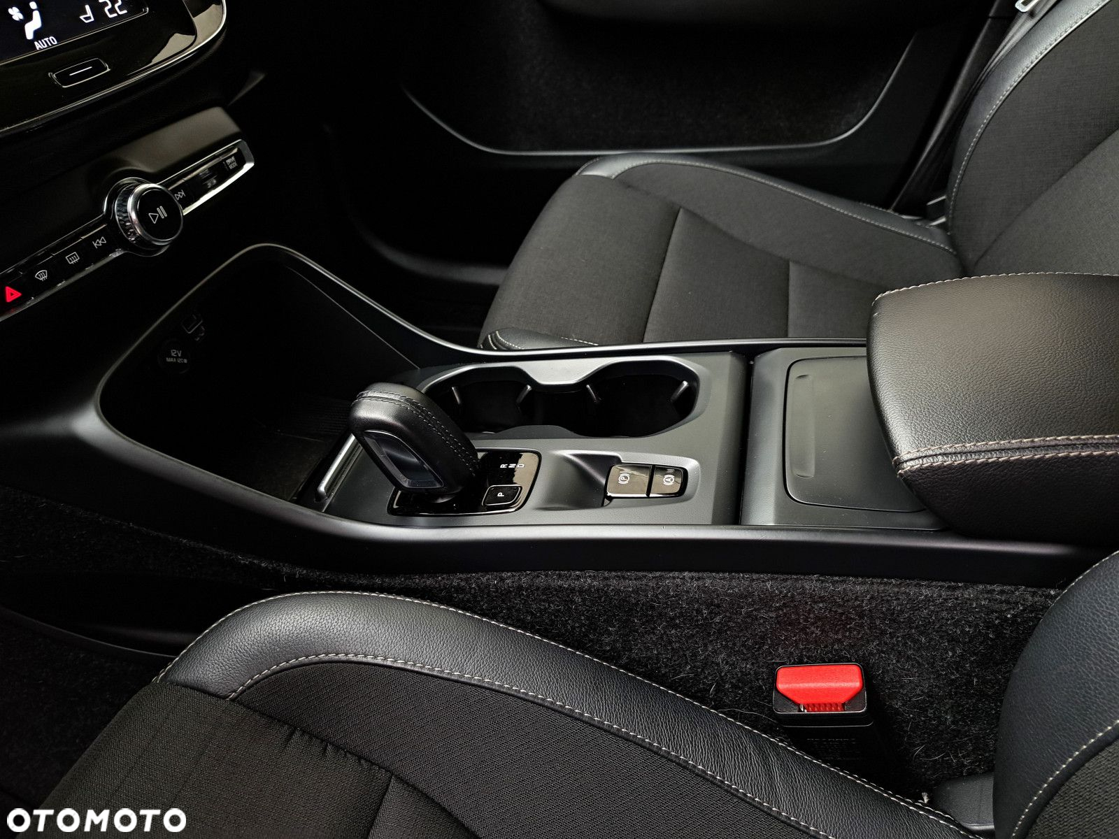 Volvo XC 40 - 26