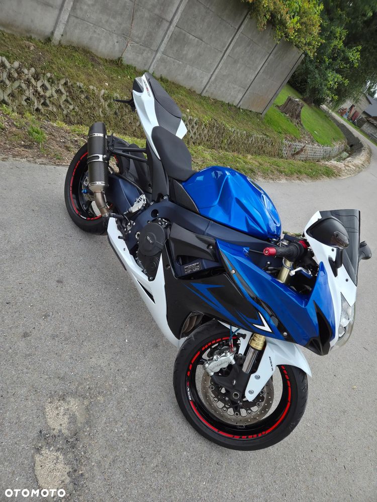 Suzuki GSX-R - 3