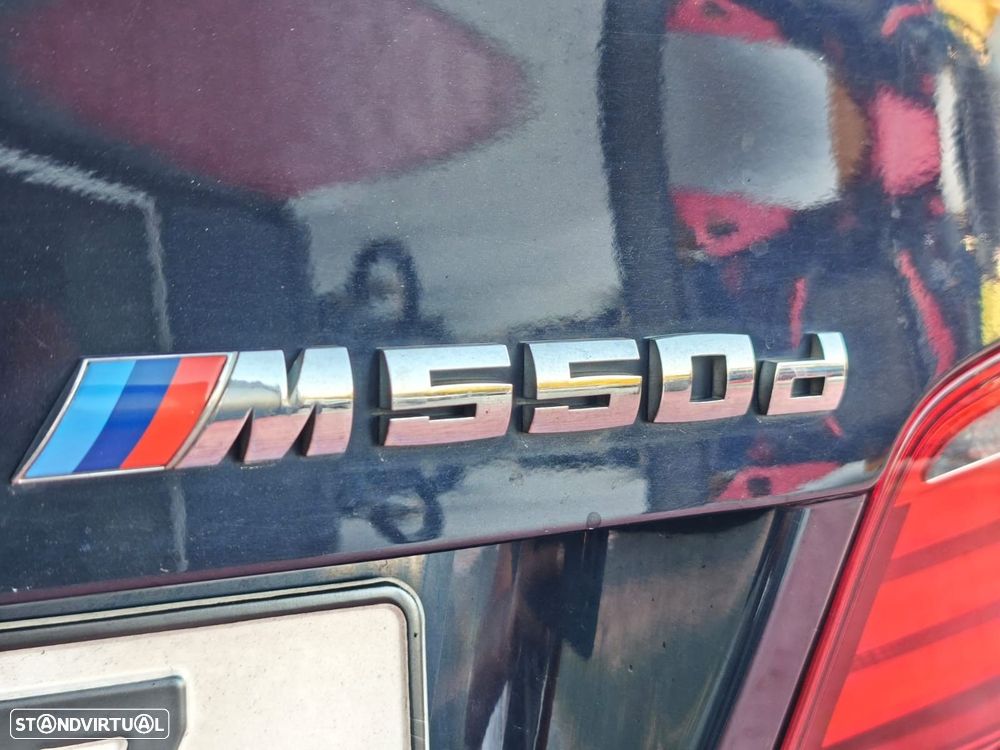 BMW M550d xDrive Auto - 16