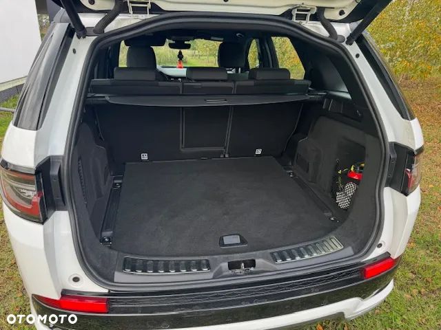 Land Rover Discovery Sport 2.0 D180 R-Dynamic SE - 21