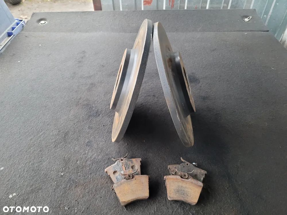 Tarcze tylne jak nowe tył klocki Citroen C5 III - 4